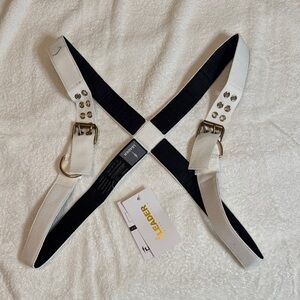 Leader Brand White and Black Harness with Silver Accents